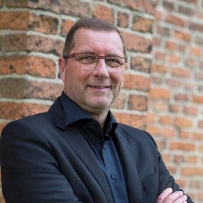 Danny van Asten Danny van Asten Vizion Financial Consult